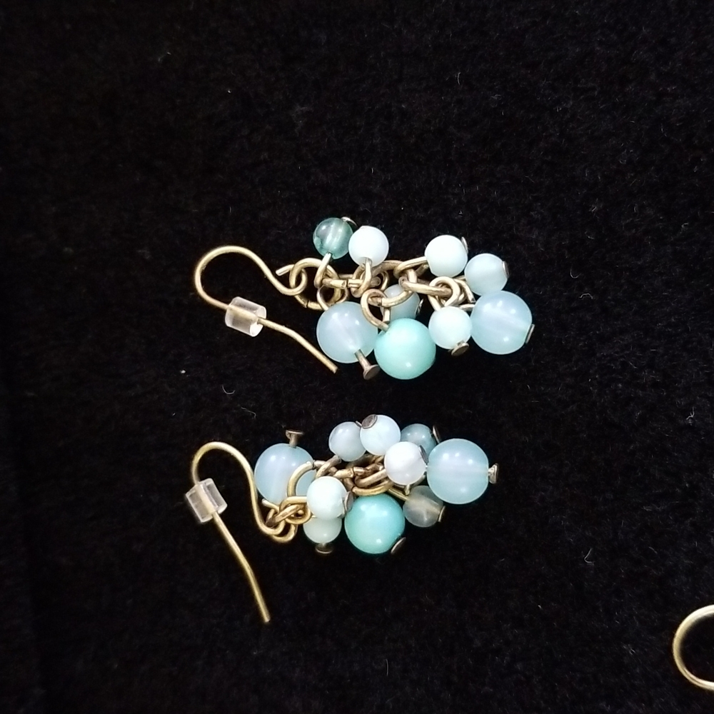 Earrings - Picture 4 of 4